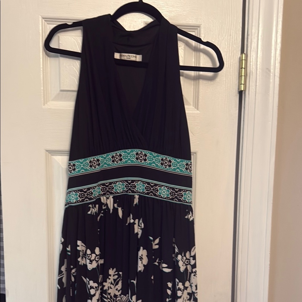 Evan Picone Black and Green Maxi Dress